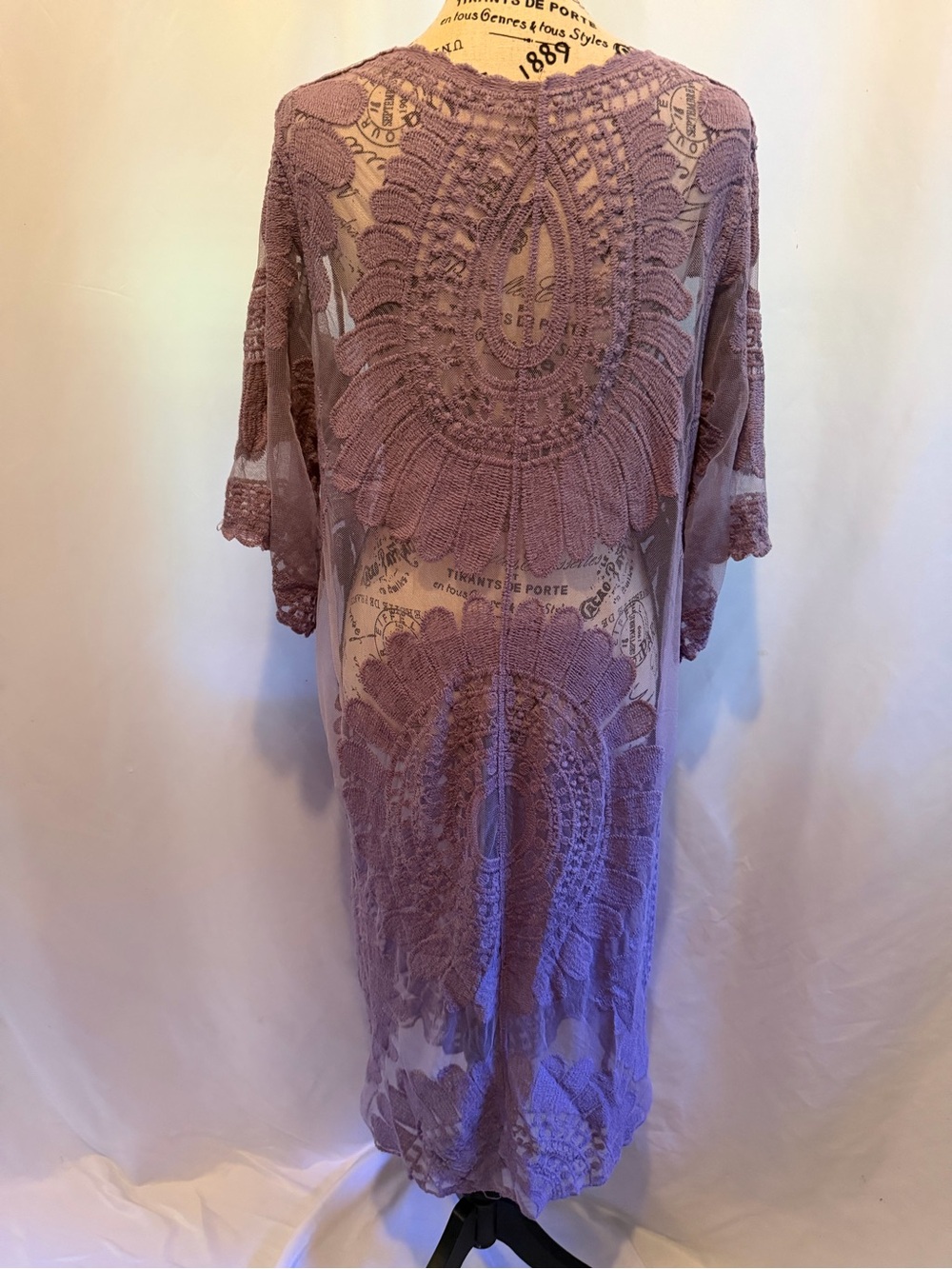 Rebellion Lavender Lace Long Kimono - Picture 2 of 5